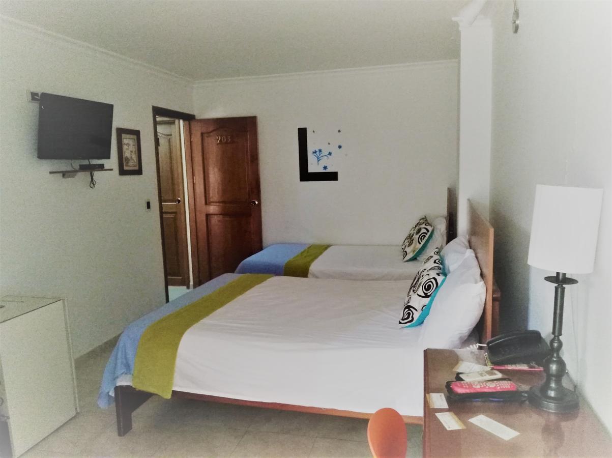 Real Capital Hotel Montería Εξωτερικό φωτογραφία