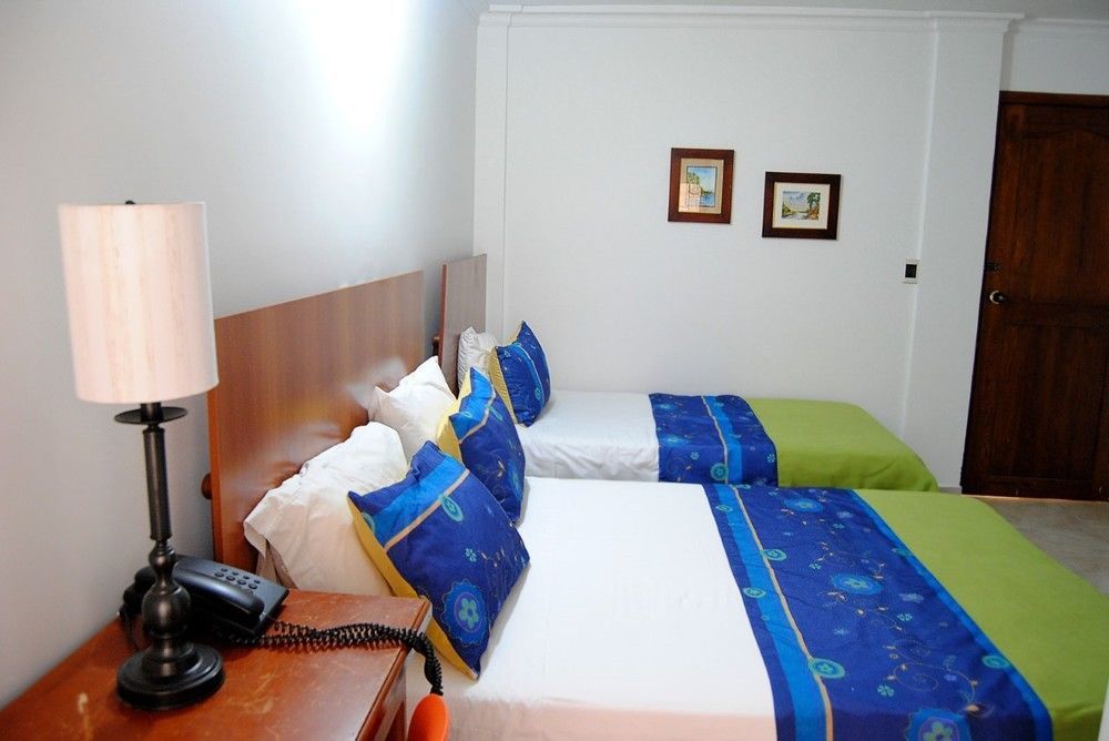 Real Capital Hotel Montería Εξωτερικό φωτογραφία